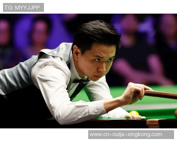 斯诺克冠中冠：肖国栋vs约翰·希金斯，4强最终1席肖国栋势在必得