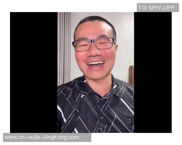 文班高一尺库里高一丈!徐静雨:库里是老球王无法阻挠,现在文班仍是差得远 文班高一尺库里高一丈!徐静雨:库里是老球王无法阻挠,现在文班仍是差得远